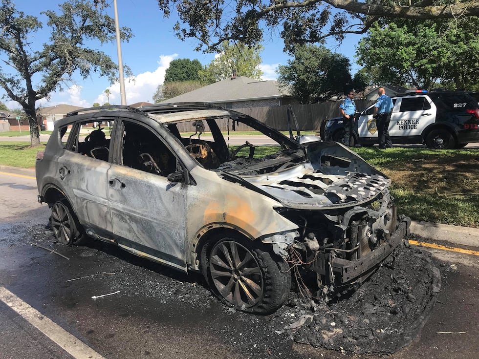 A car caught fire in Kenner on Oct. 2, 2018 (Source: John Panzavecchia)