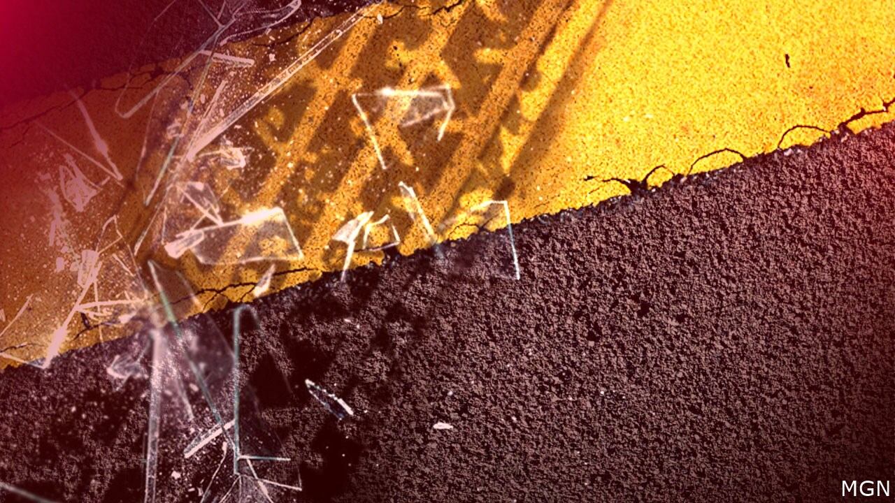 New Orleans teen arrested after allegedly crashing stolen car in canal following pursuit, Kenner Police say - Vimarsana News
